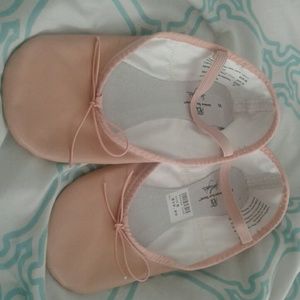 My daughter didnt take ballet this year.